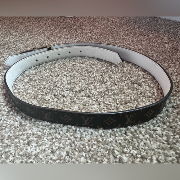 Authentic reversible brown/white Louis Vuitton belt size 25mm 80 - Picture 4 of 7
